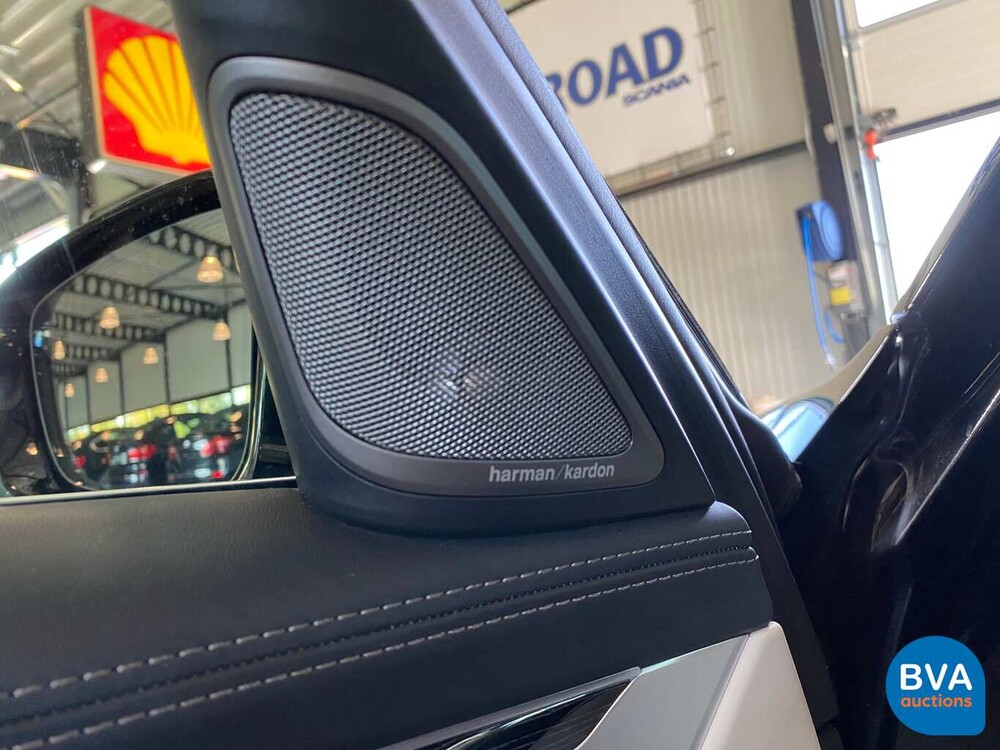 BMW 750i M-Sport V8 449 PS 2016 Neues Modell 7er, SF-076-R.