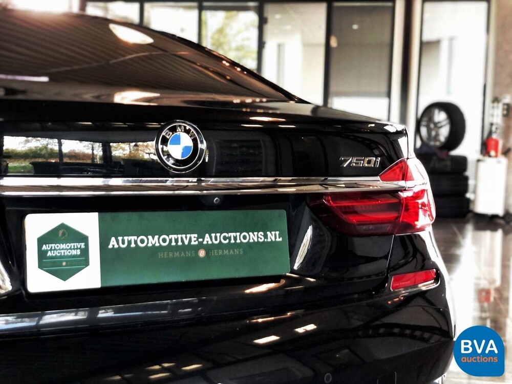 BMW 750i M-Sport V8 449 PS 2016 Neues Modell 7er, SF-076-R.