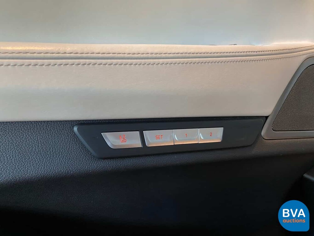 BMW 750i M-Sport V8 449 PS 2016 Neues Modell 7er, SF-076-R.