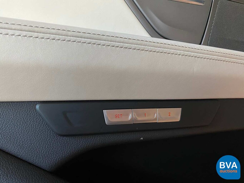 BMW 750i M-Sport V8 449 PS 2016 Neues Modell 7er, SF-076-R.