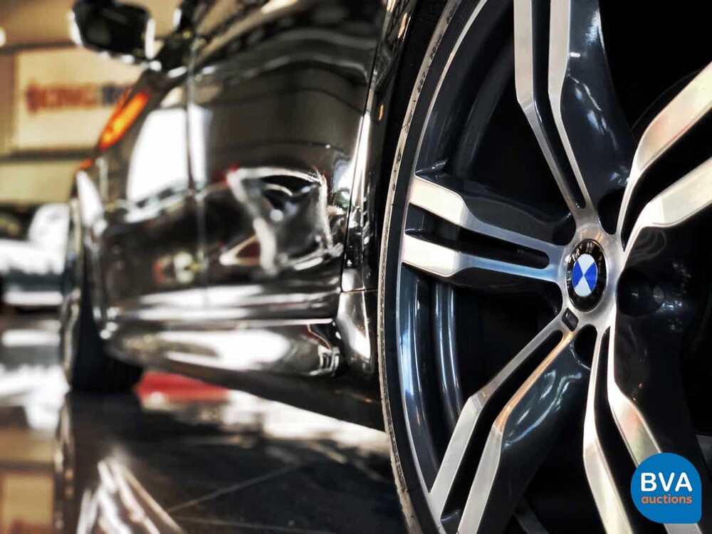BMW 750i M-Sport V8 449 PS 2016 Neues Modell 7er, SF-076-R.