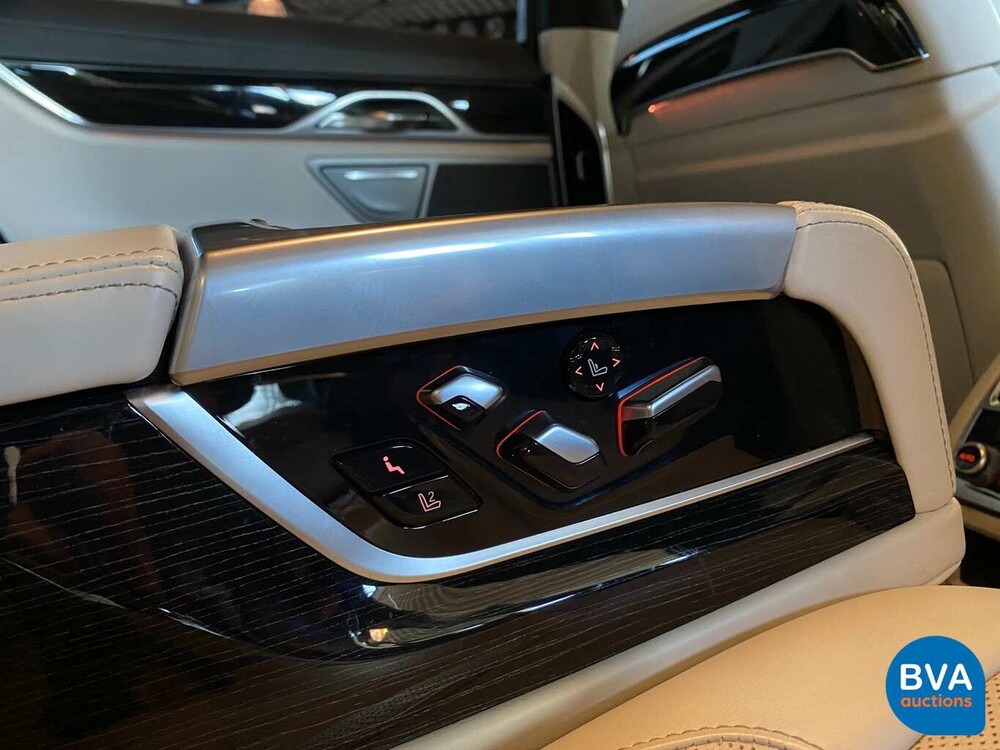 BMW 750i M-Sport V8 449 PS 2016 Neues Modell 7er, SF-076-R.