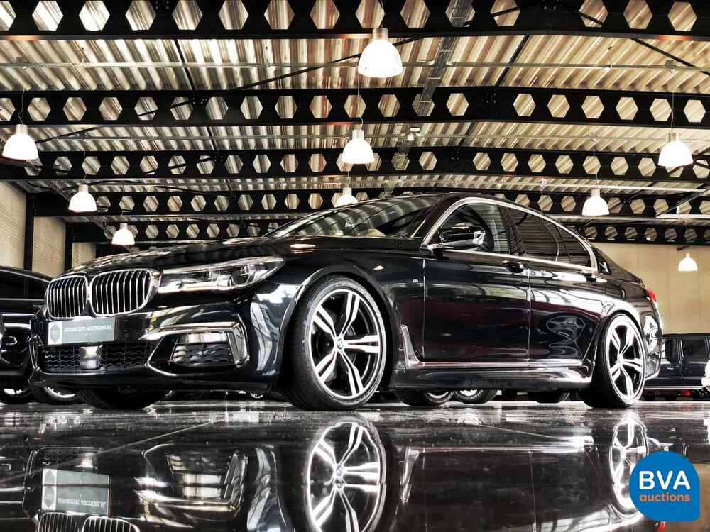 BMW 750i M-Sport V8 449 PS 2016 Neues Modell 7er, SF-076-R.