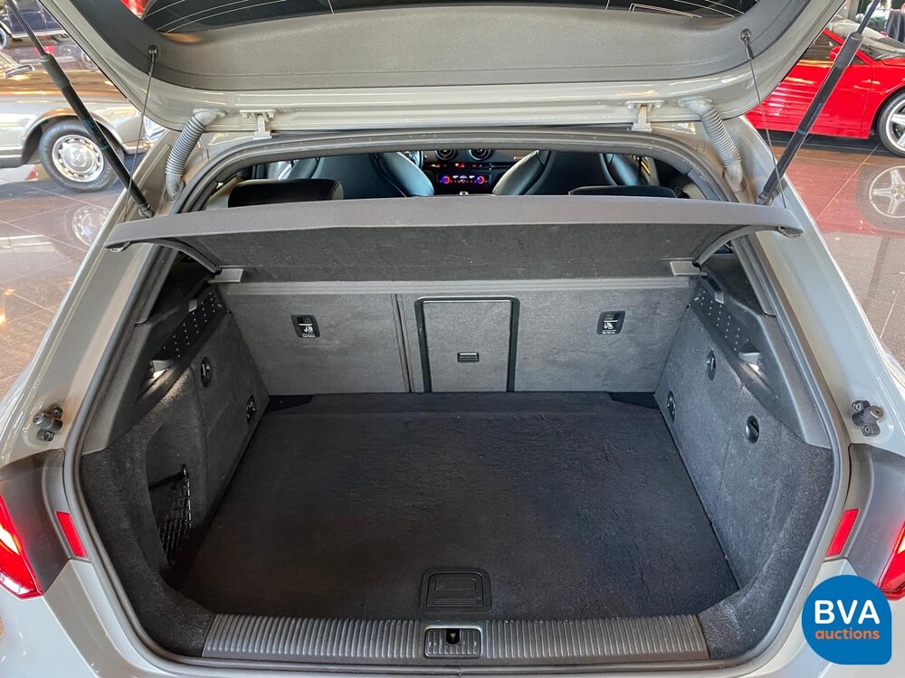 Audi RS3 Sportback Quattro 2.5 TFSI 367hp A3 2016.