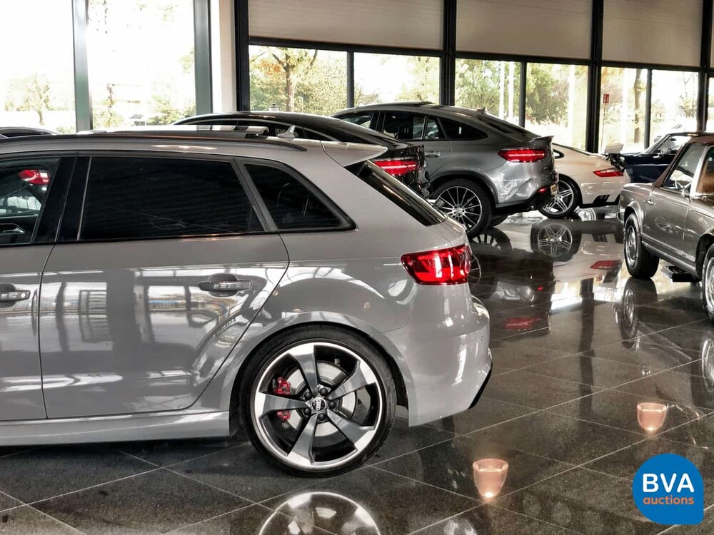 Audi RS3 Sportback Quattro 2.5 TFSI 367hp A3 2016.
