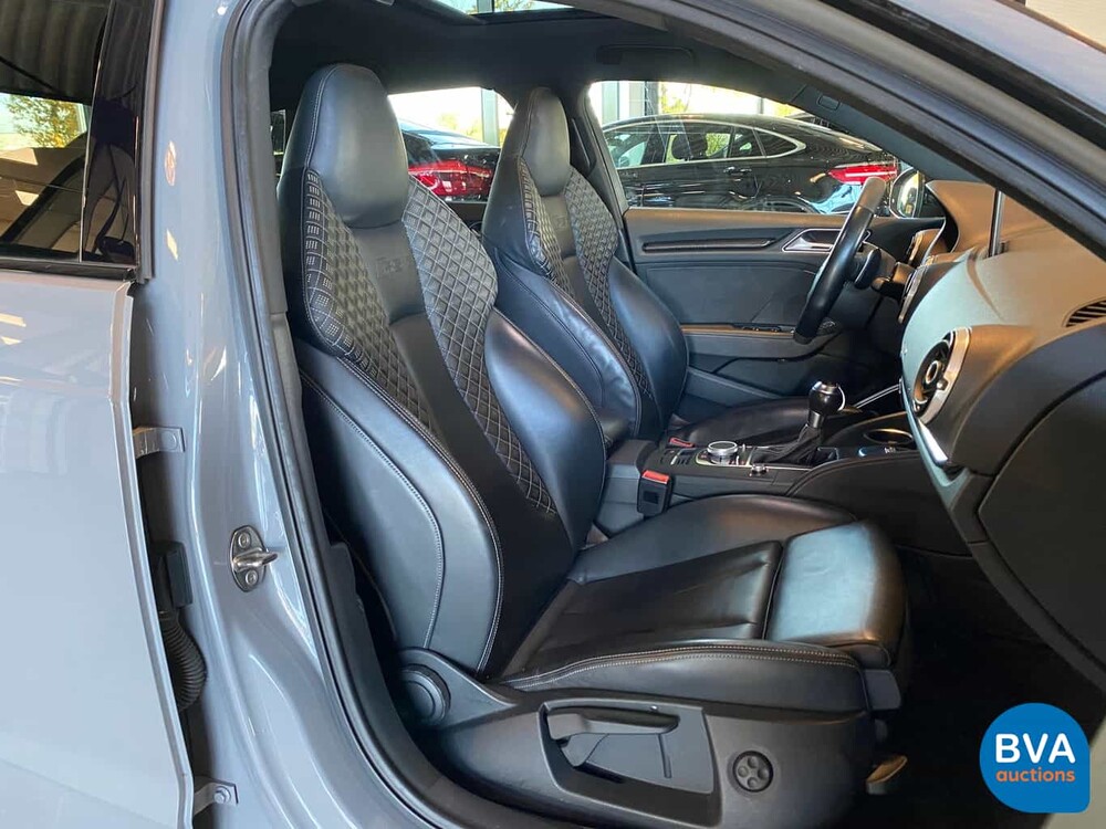 Audi RS3 Sportback Quattro 2.5 TFSI 367hp A3 2016.