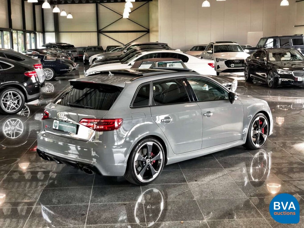 Audi RS3 Sportback Quattro 2.5 TFSI 367hp A3 2016.