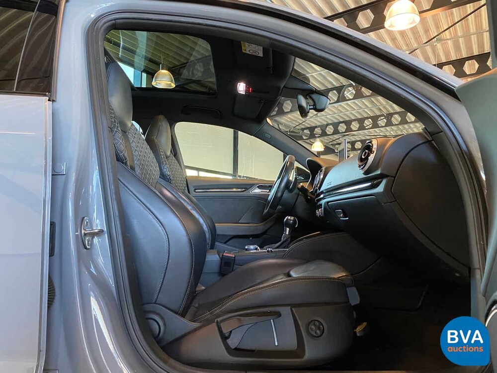 Audi RS3 Sportback Quattro 2.5 TFSI 367hp A3 2016.