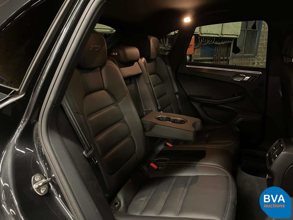 Porsche Macan GTS V6 Bi-Turbo 360pk 2016 Facelift