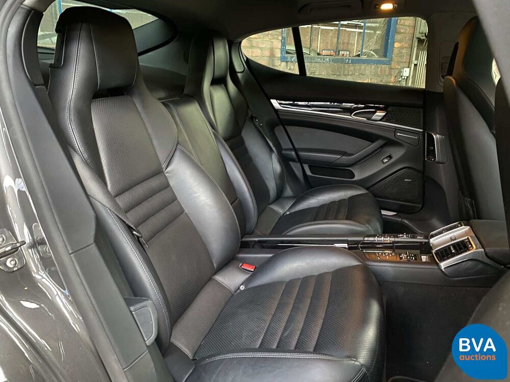 Porsche Panamera 3.0 S E-Hybrid 416pk Sport-Chrono 2014 Hybride