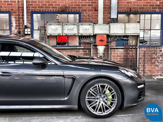 Porsche Panamera 3.0 S E-Hybrid 416hp Sport-Chrono 2014 Hybrid.