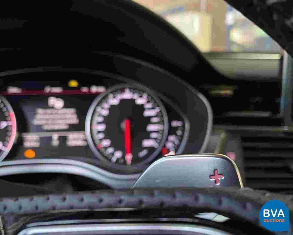 Audi RS6 Avant 560pk Dynamic+ Quattro 4.0TFSI Carbon, JF-530-N