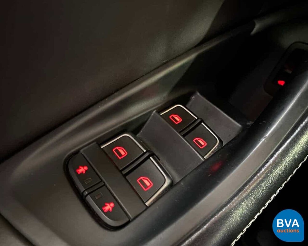 Audi RS6 Avant 560pk Dynamic+ Quattro 4.0TFSI Carbon, JF-530-N