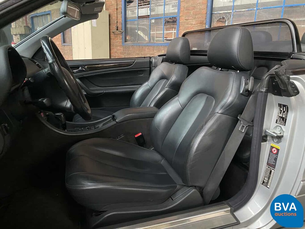 Mercedes-Benz CLK55 Cabriolet AMG 347pk CLK-Klasse 2002, 11-HJX-6