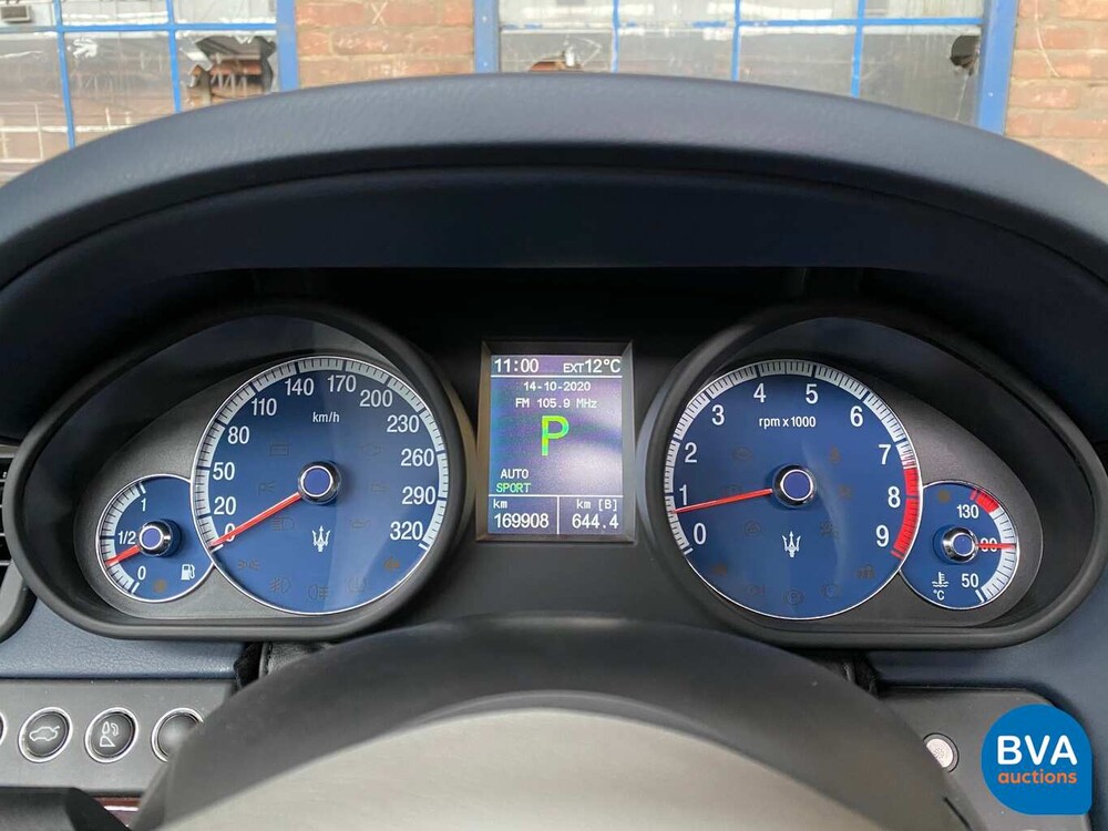 Maserati Quattroporte 4.2 V8 400pk ZF-automaat 2007, J-377-PP