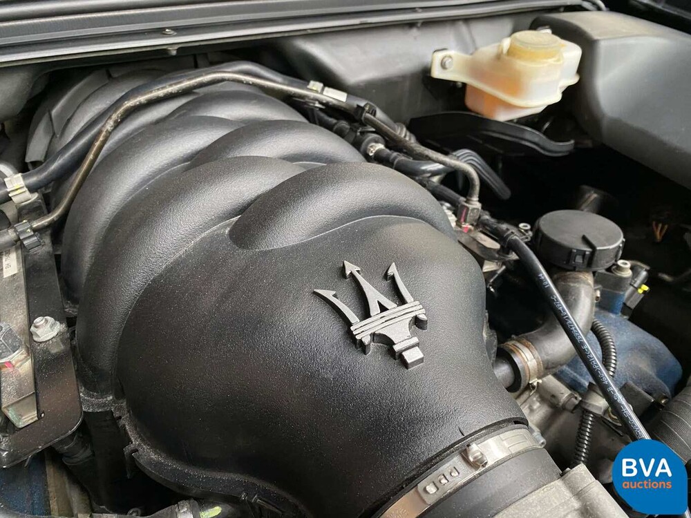 Maserati Quattroporte 4.2 V8 400pk ZF-automaat 2007, J-377-PP
