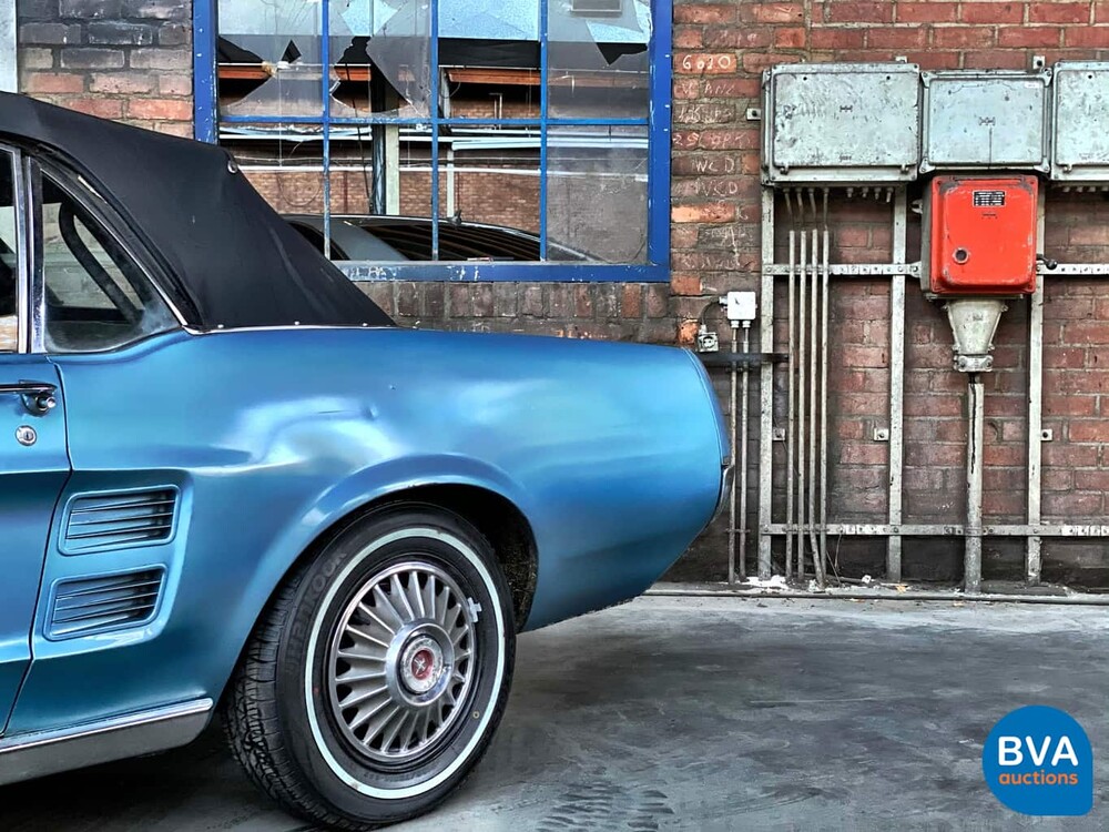 Ford Mustang Convertible V8 1967 Cabriolet C-Code