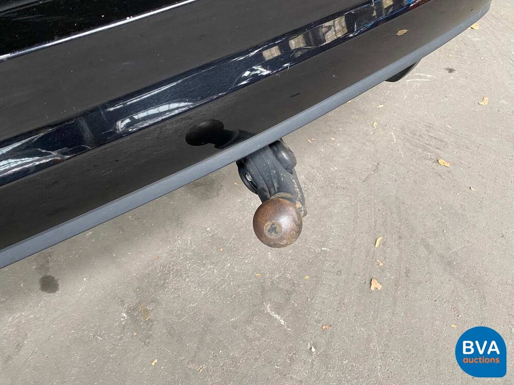 Volkswagen Touran 2.0 TDI Highline DSG 150pk 2016 -7 PERS-, JD-880-V