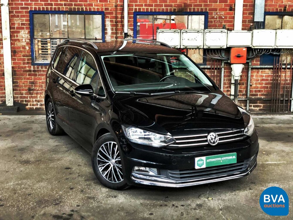 Volkswagen Touran 2.0 TDI Highline DSG 150pk 2016 -7 PERS-, JD-880-V