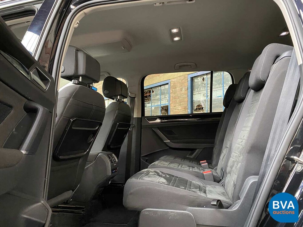 Volkswagen Touran 2.0 TDI Highline DSG 150pk 2016 -7 PERS-, JD-880-V