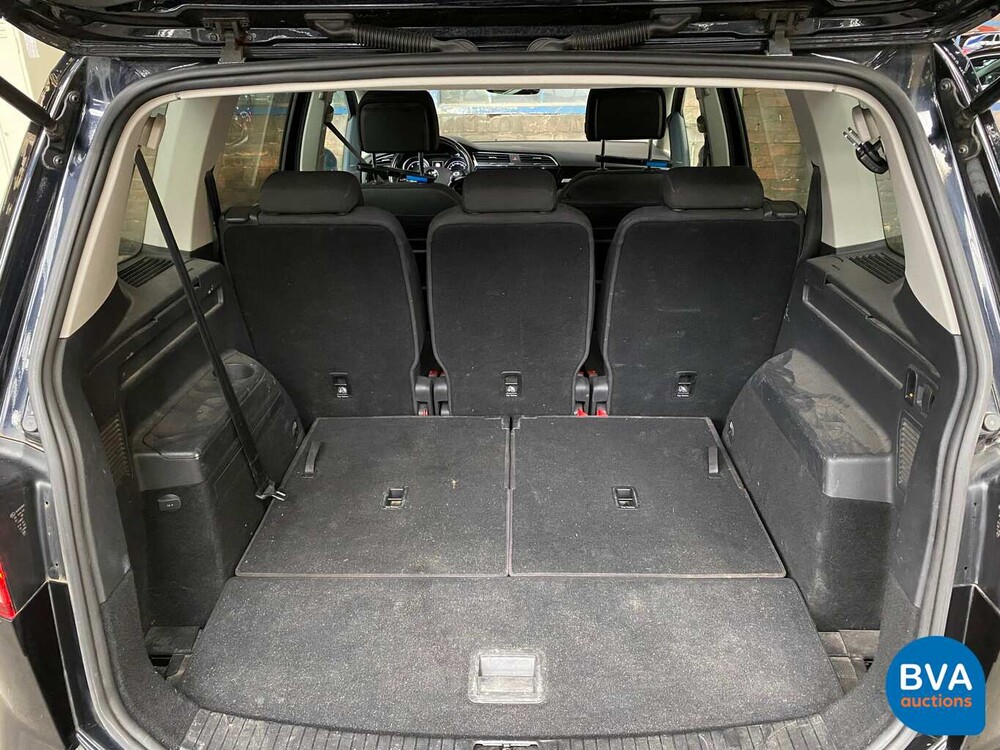 Volkswagen Touran 2.0 TDI Highline DSG 150pk 2016 -7 PERS-, JD-880-V