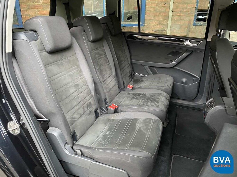 Volkswagen Touran 2.0 TDI Highline DSG 150pk 2016 -7 PERS-, JD-880-V