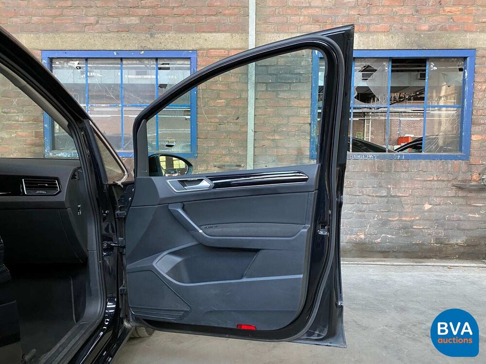 Volkswagen Touran 2.0 TDI Highline DSG 150pk 2016 -7 PERS-, JD-880-V