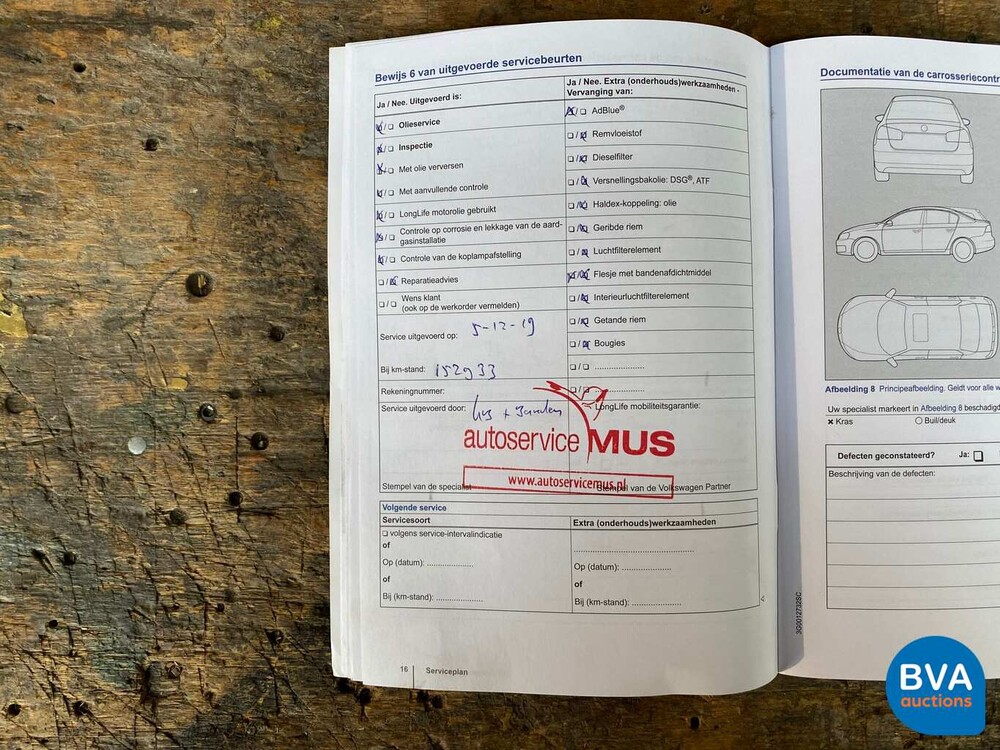 Volkswagen Touran 2.0 TDI Highline DSG 150pk 2016 -7 PERS-, JD-880-V