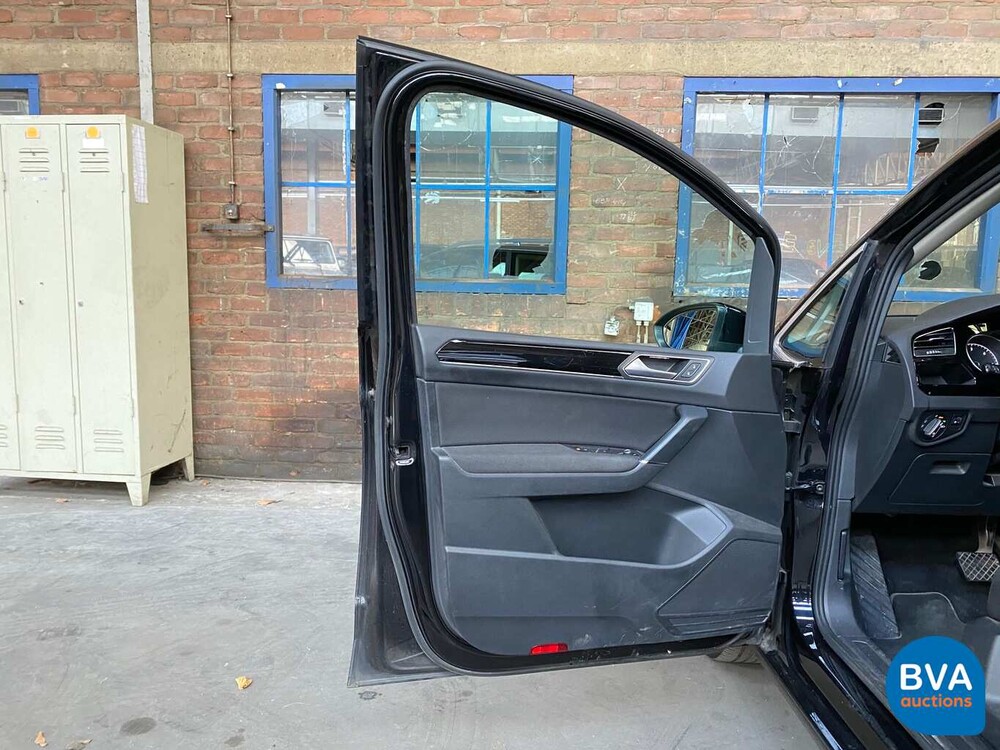 Volkswagen Touran 2.0 TDI Highline DSG 150pk 2016 -7 PERS-, JD-880-V