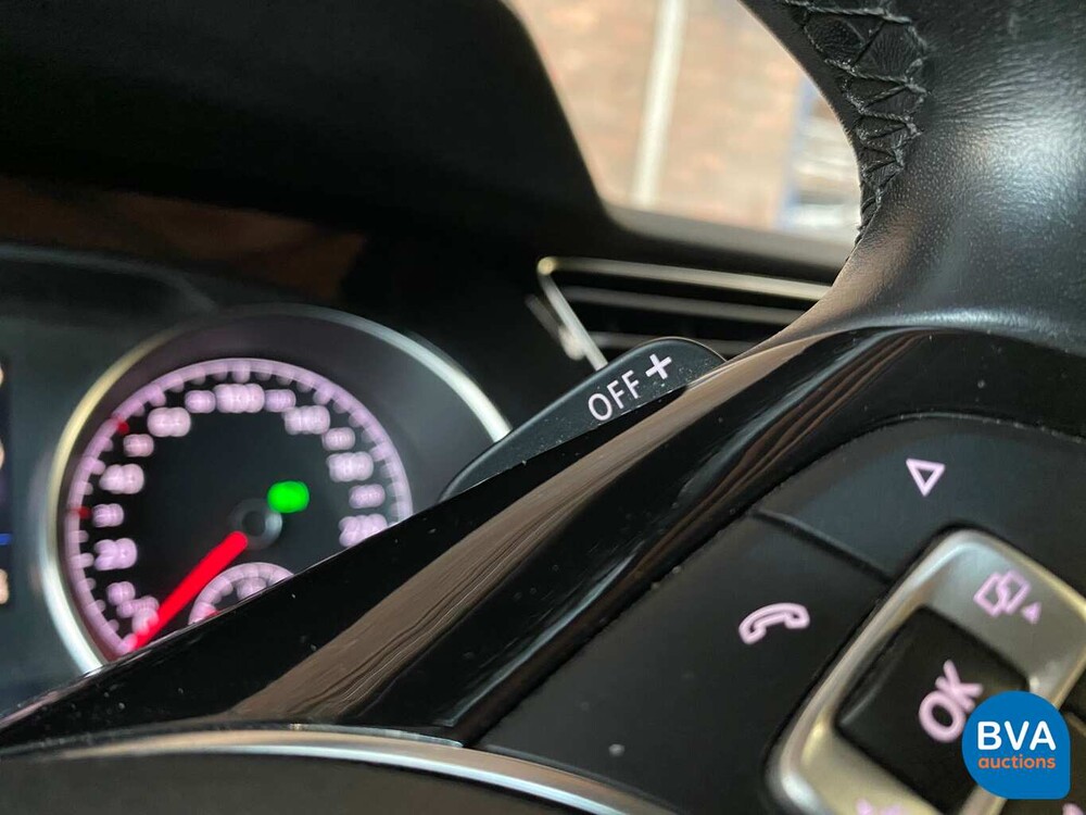 Volkswagen Touran 2.0 TDI Highline DSG 150pk 2016 -7 PERS-, JD-880-V