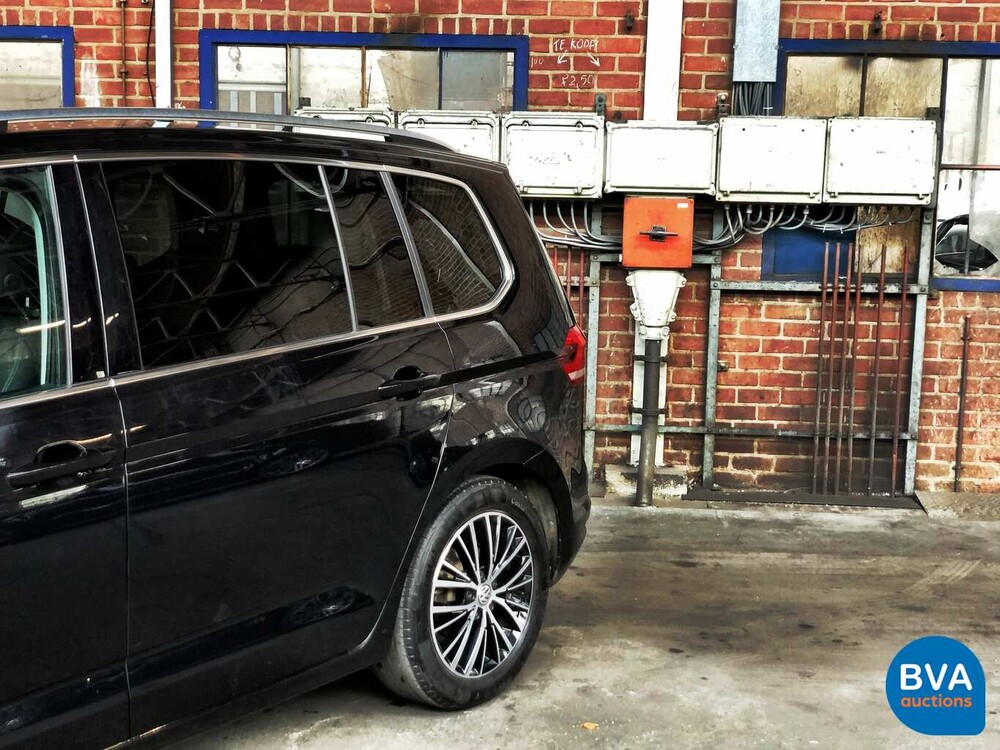 Volkswagen Touran 2.0 TDI Highline DSG 150pk 2016 -7 PERS-, JD-880-V