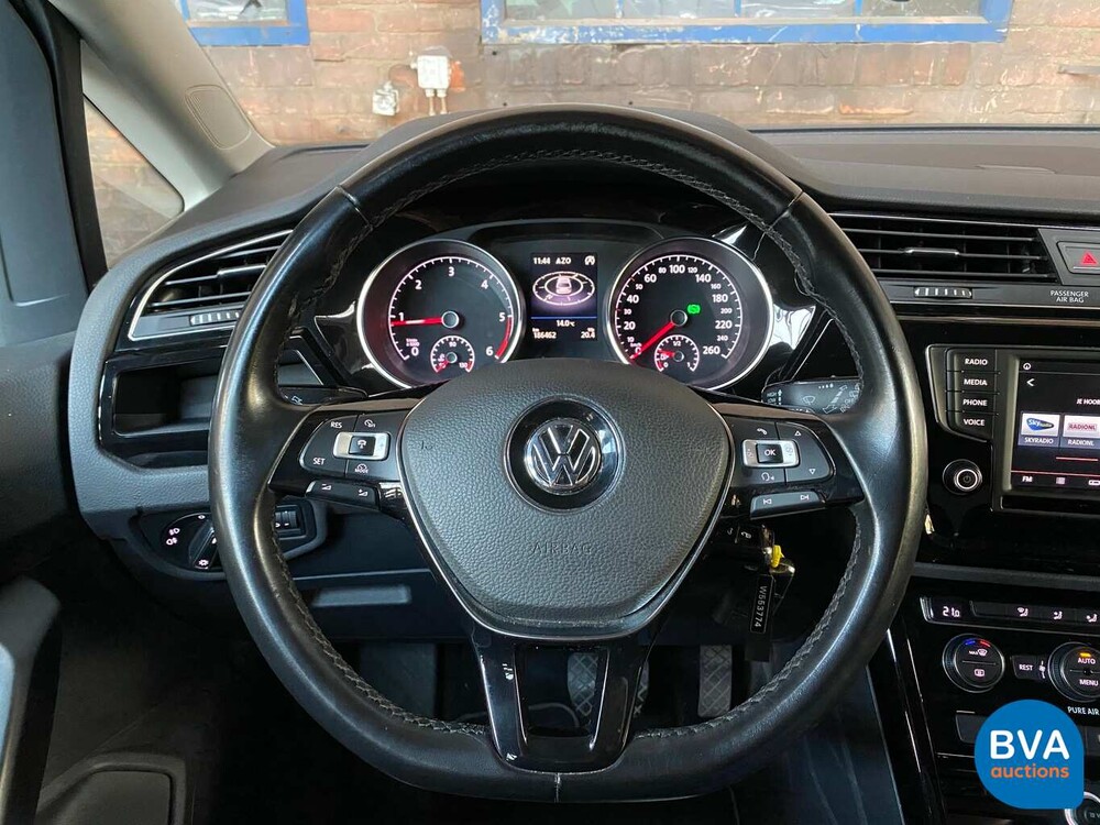 Volkswagen Touran 2.0 TDI Highline DSG 150pk 2016 -7 PERS-, JD-880-V