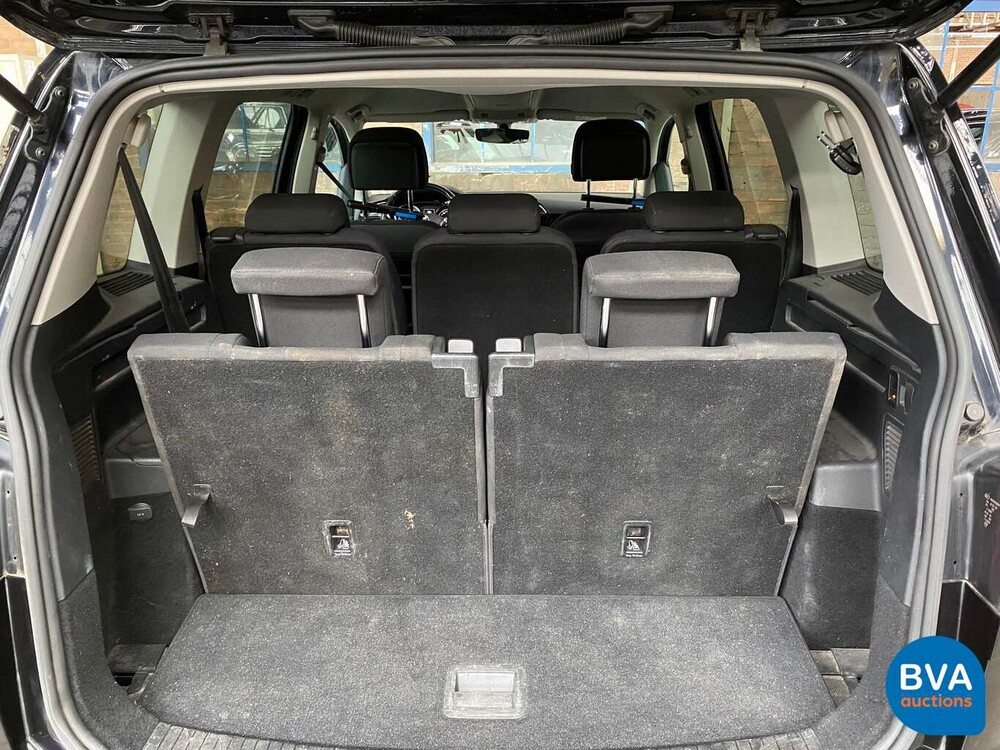 Volkswagen Touran 2.0 TDI Highline DSG 150pk 2016 -7 PERS-, JD-880-V