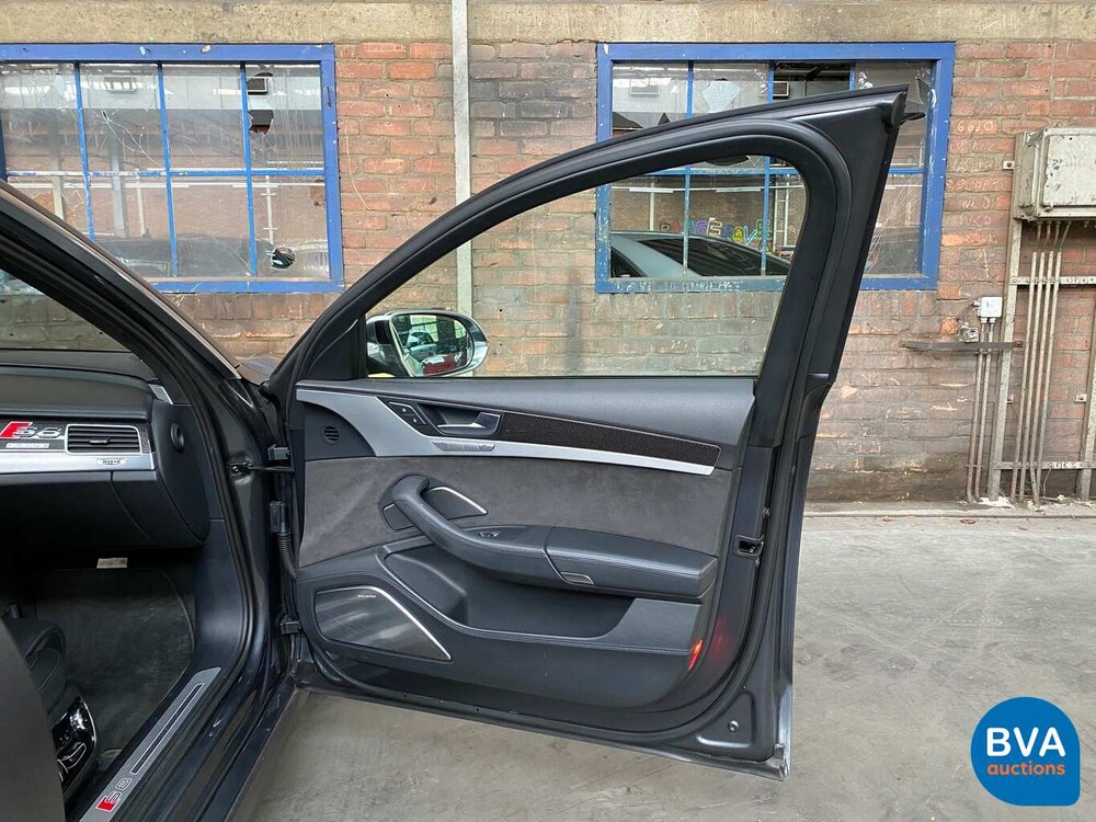 Audi S8 4.0 TFSI Quattro 520pk A8 2013, 1-TLF-60