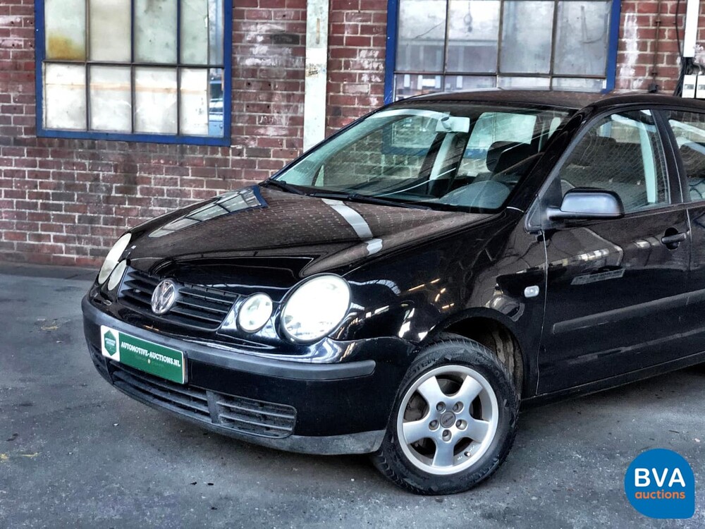 Volkswagen Polo 1.4 16V 75pk 2004, 73-ZKZ-5