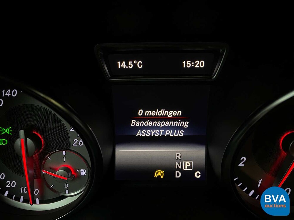 Mercedes-Benz CLA180 Shooting Brake 122pk CLA-Klasse 2015, J-604-NT