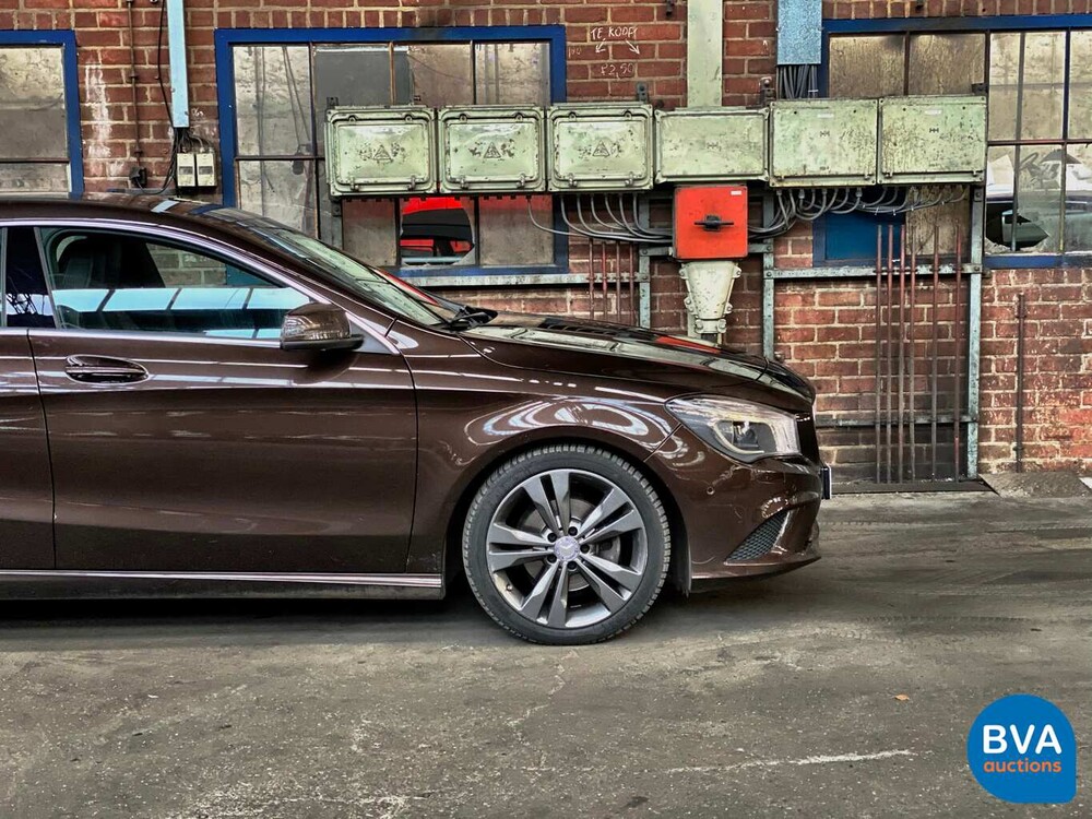 Mercedes-Benz CLA180 Shooting Brake 122pk CLA-Klasse 2015, J-604-NT