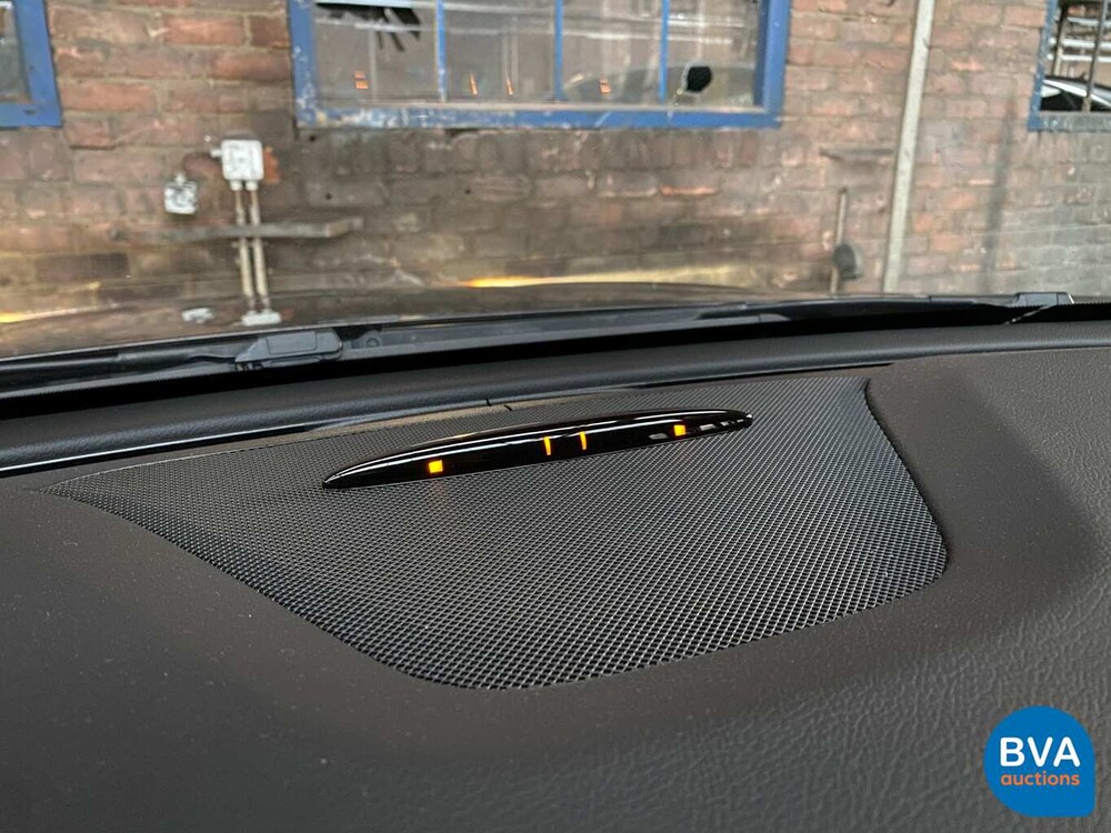 Mercedes-Benz CLA180 Shooting Brake 122pk CLA-Klasse 2015, J-604-NT