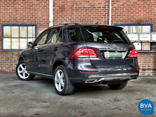 Mercedes-Benz GLE350d 4Matic 258hp 2016.