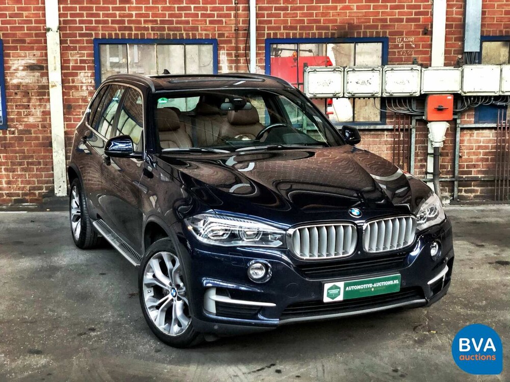 BMW X5 40e High Executive xDrive 2015 313pk M-SPORT -Org NL-, HR-063-H