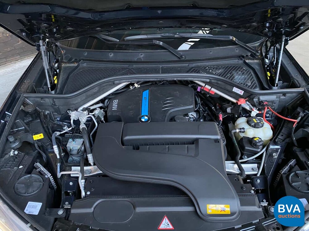 BMW X5 40e High Executive xDrive 2015 313pk M-SPORT -Org NL-, HR-063-H