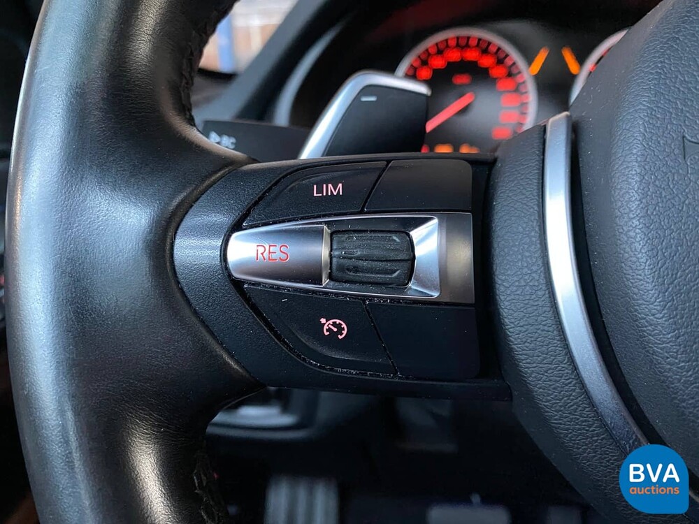 BMW X5 40e High Executive xDrive 2015 313pk M-SPORT -Org NL-, HR-063-H