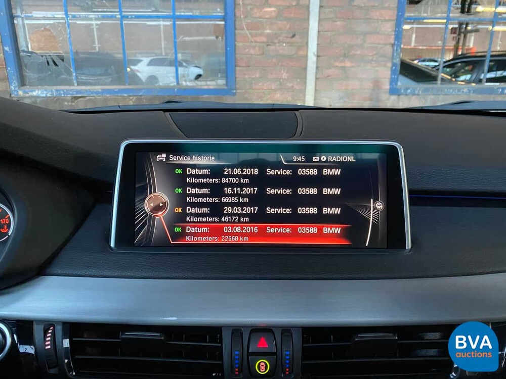 BMW X5 40e High Executive xDrive 2015 313pk M-SPORT -Org NL-, HR-063-H