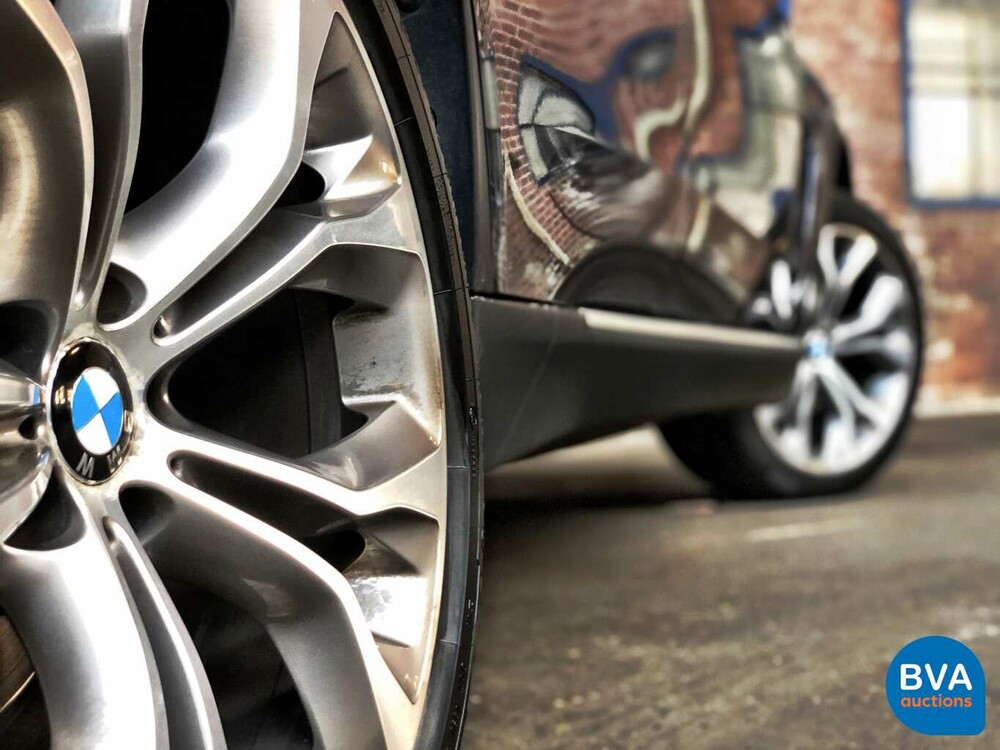 BMW X5 40e High Executive xDrive 2015 313pk M-SPORT -Org NL-, HR-063-H