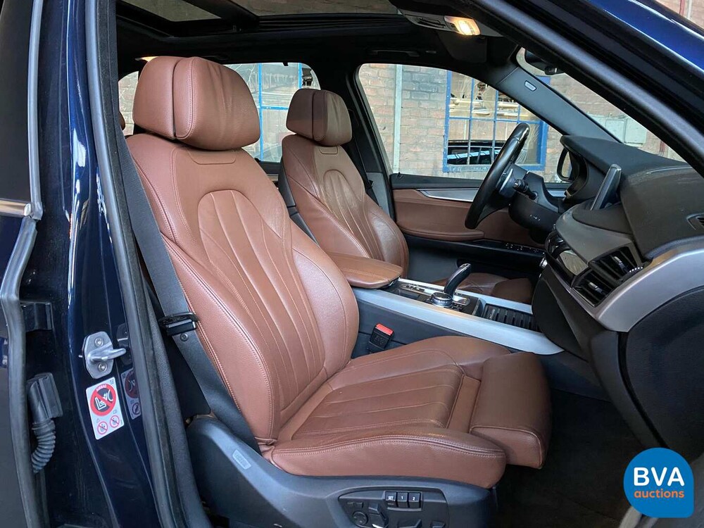 BMW X5 40e High Executive xDrive 2015 313pk M-SPORT -Org NL-, HR-063-H