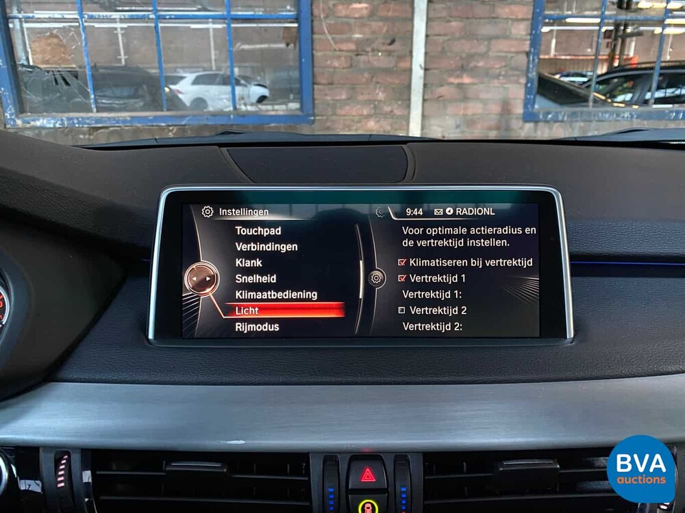 BMW X5 40e High Executive xDrive 2015 313pk M-SPORT -Org NL-, HR-063-H