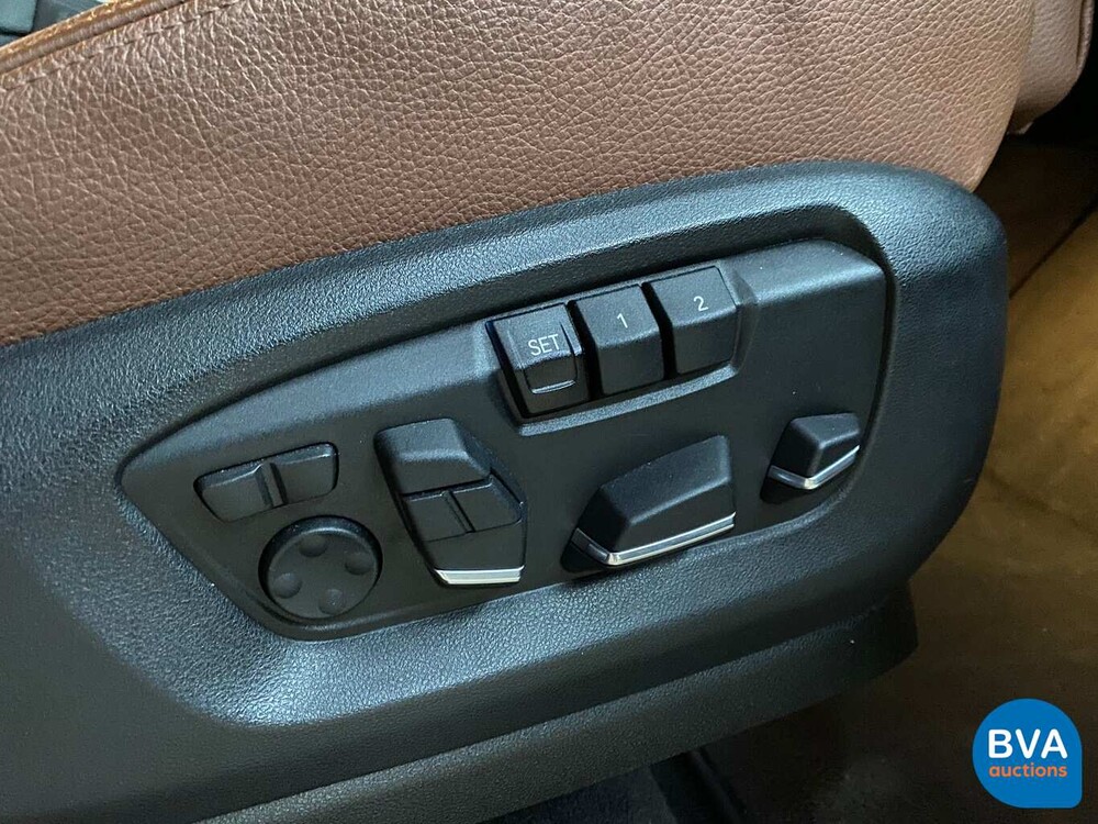 BMW X5 40e High Executive xDrive 2015 313pk M-SPORT -Org NL-, HR-063-H