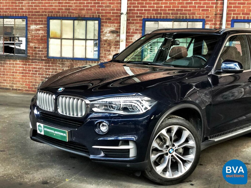 BMW X5 40e High Executive xDrive 2015 313pk M-SPORT -Org NL-, HR-063-H