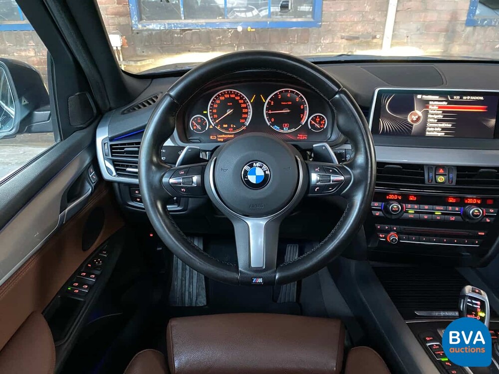 BMW X5 40e High Executive xDrive 2015 313pk M-SPORT -Org NL-, HR-063-H