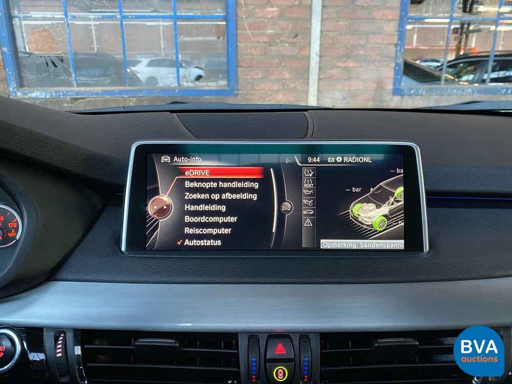 BMW X5 40e High Executive xDrive 2015 313pk M-SPORT -Org NL-, HR-063-H